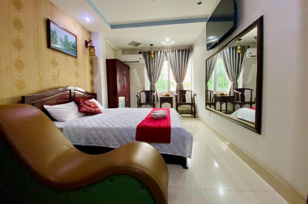 Hotel Phuong Nam Ho Chi Minh-staden Exteriör bild