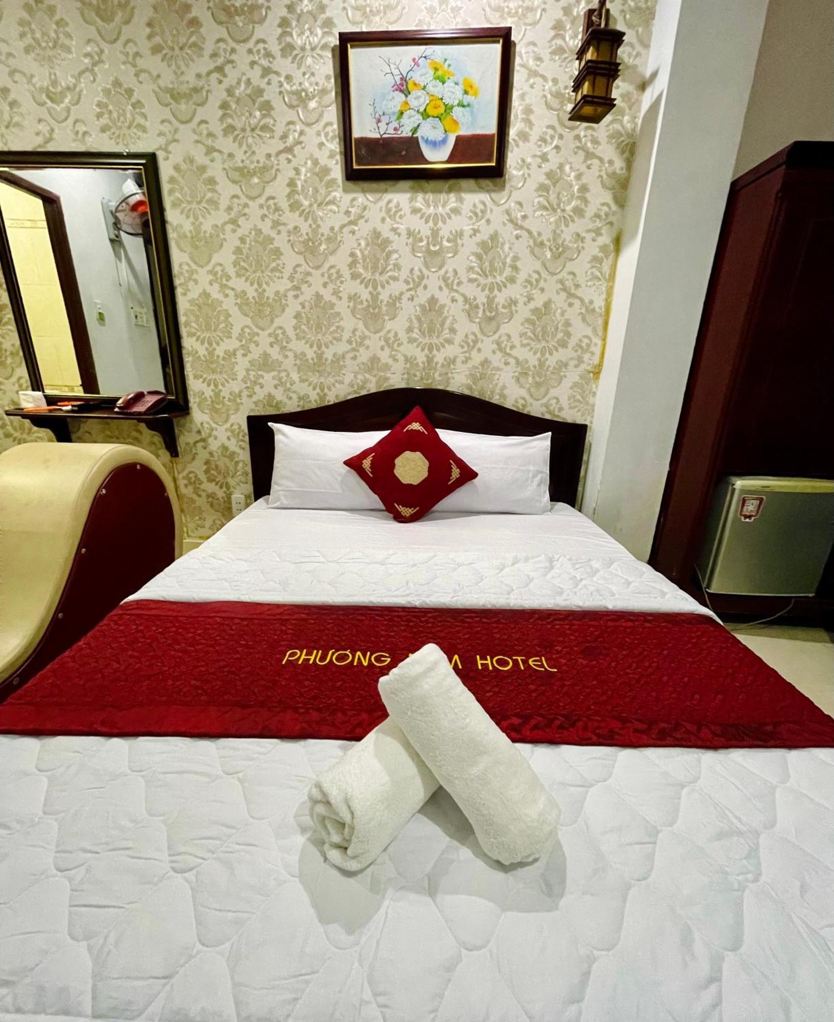 Hotel Phuong Nam Ho Chi Minh-staden Exteriör bild